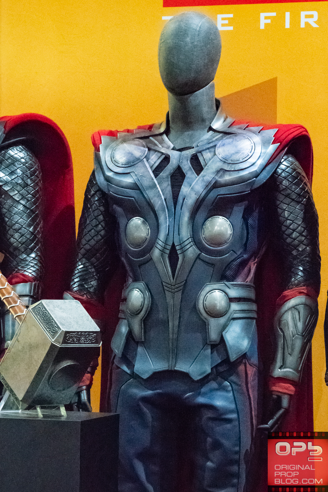 Hollywood Movie Costumes and Props: Chris Hemsworth's Thor costume from  Avengers: Infinity War on display