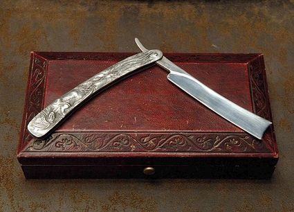 Sweeny Todd Prop Knives Photo 02