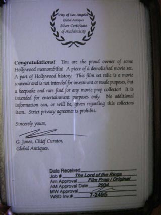 global-antiques-lotr-bird-house-coa-x425