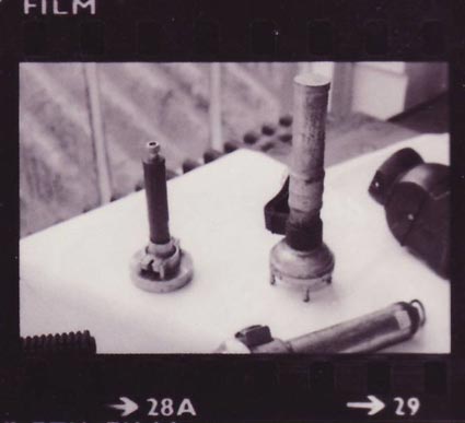 making-of-star-wars-laser-sword-image03-x425