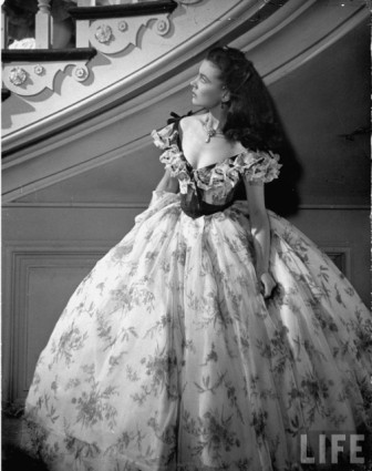 gone-with-the-wind-vivien-leigh-high-resolution-photo-life-magazine-x425