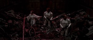 star-wars-trash-compactor-hd-screencap-x300 star-wars-trash-compactor-hd-screencap-x300