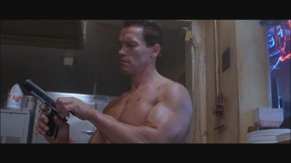 terminator-2-hd-screencapture-colt-detonics-movie-prop-01-x425