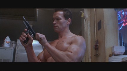 terminator-2-hd-screencapture-colt-detonics-movie-prop-02-x425