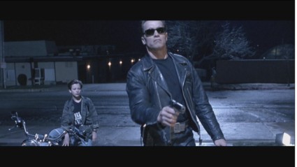 terminator-2-hd-screencapture-colt-detonics-movie-prop-06-x425