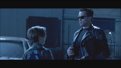 terminator-2-hd-screencapture-colt-detonics-movie-prop-07-x425