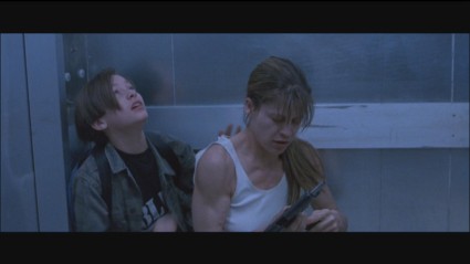 terminator-2-hd-screencapture-colt-detonics-movie-prop-11-x425