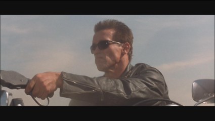 terminator-2-hd-screencapture-shotgun-movie-prop-16-x425 terminator-2-hd-screencapture-shotgun-movie-prop-16-x425