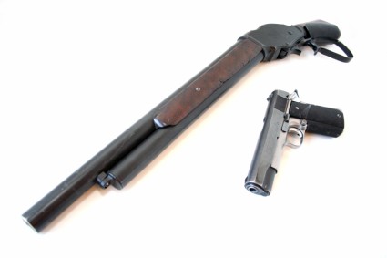 terminator-2-winchester-shotgun-custom-colt-detonics-pistol-guns-firearms-01-x425
