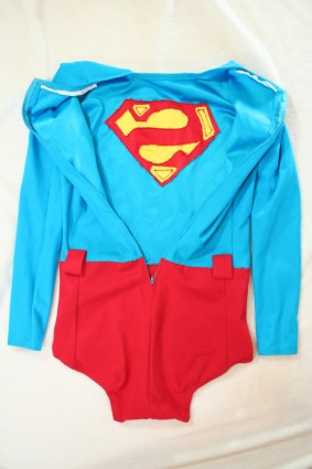 super-hollywood-superman-costume-ebay-super38-case-study-52-x425 super-hollywood-superman-costume-ebay-super38-case-study-52-x425