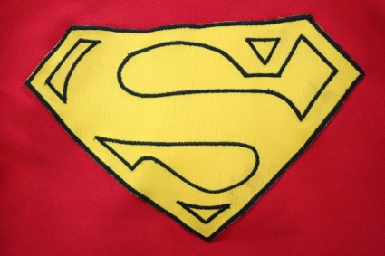 super-hollywood-superman-costume-ebay-super38-case-study-56-x425 super-hollywood-superman-costume-ebay-super38-case-study-56-x425