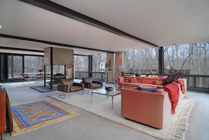 ferris-bueller-cameron-fry-home-for-sale-property_4-x425 ferris-bueller-cameron-fry-home-for-sale-property_4-x425