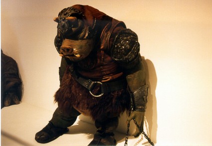 Art-of-Star-Wars-Exhibit-1995-Original-Prop-Blog-Gammorean-Guard [x425]