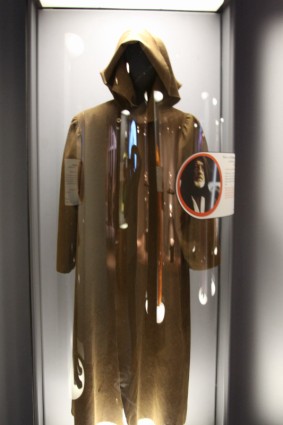 Original-Prop-Blog-Out-Of-This-World-Exhibit-2009-064 [x425]