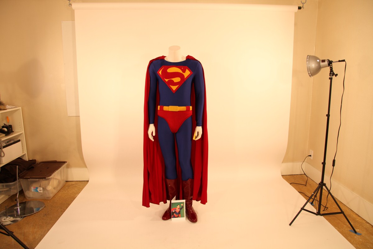 Photographic Preview A Visit With Breanna Livie, The Golden Closet