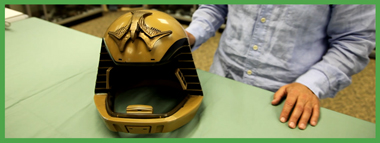Profiles-in-History-Hollywood-Auction-Catalog-Prop-Costume-Video-Battlestar-Galactica-Colonial-Warrior-Viper-Pilot-Helmet-TV-380