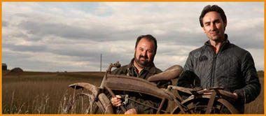 American-Pickers-Mike-Wolfe-Frank-Fritz-History-Channel-Visit-California-x380