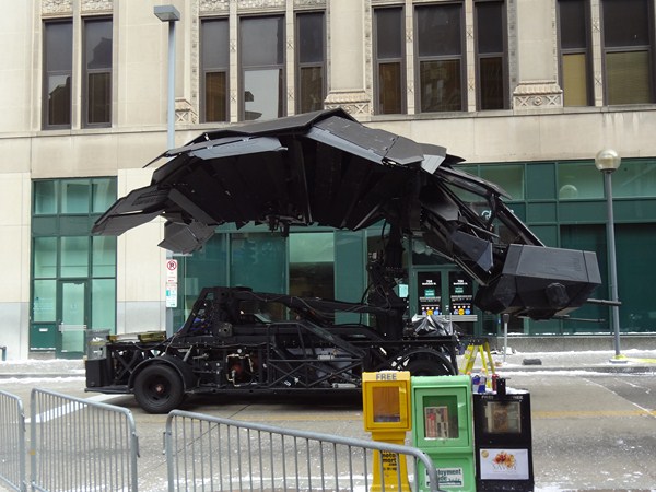 Batman-Dark-Knight-Rises-On-Set-Pittsburgh-Photo-04