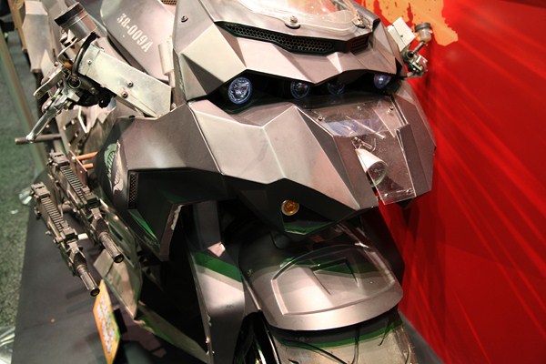 San-Diego-Comic-Con-2012-Movie-Props-Displays-GI-Joe-02