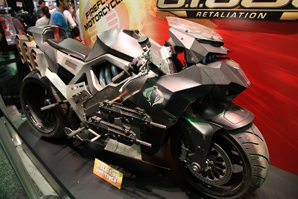 San-Diego-Comic-Con-2012-Movie-Props-Displays-GI-Joe-03