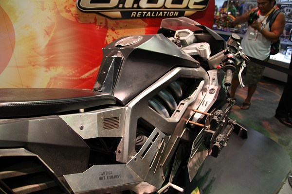 San-Diego-Comic-Con-2012-Movie-Props-Displays-GI-Joe-08