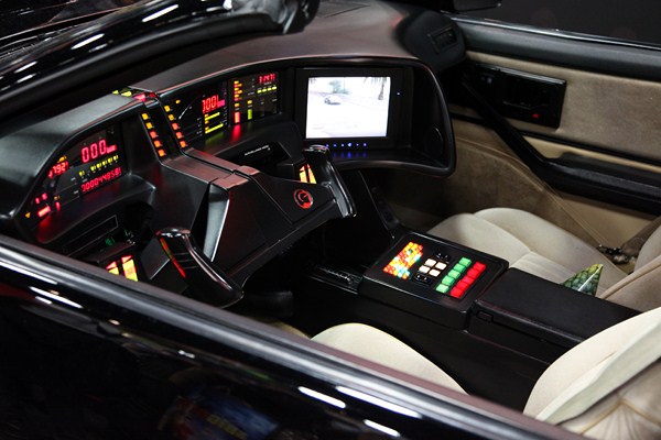 San-Diego-Comic-Con-2012-Movie-Props-Displays-Knight-Rider-KITT-05