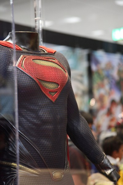 San-Diego-Comic-Con-2012-Movie-Props-Displays-Superman-01