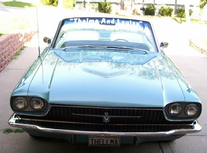 Thelma & Louise Ford Thunderbird x425