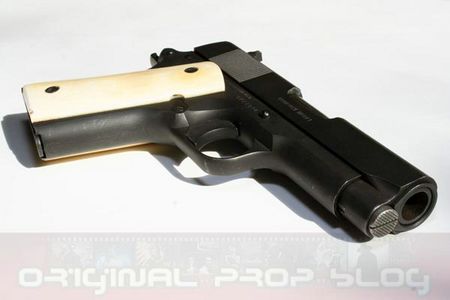 Al Pacino Heat Colt Prop Pistol 03 x425