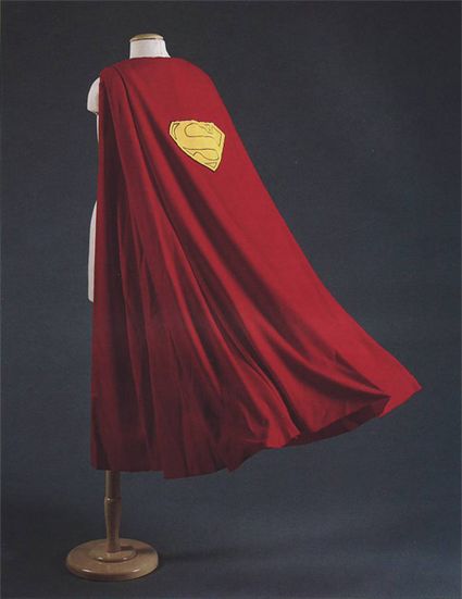 Sothebys 12 19 97 Superman Cape x425