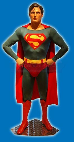 Superman_ChrisReeveCostume-262×500