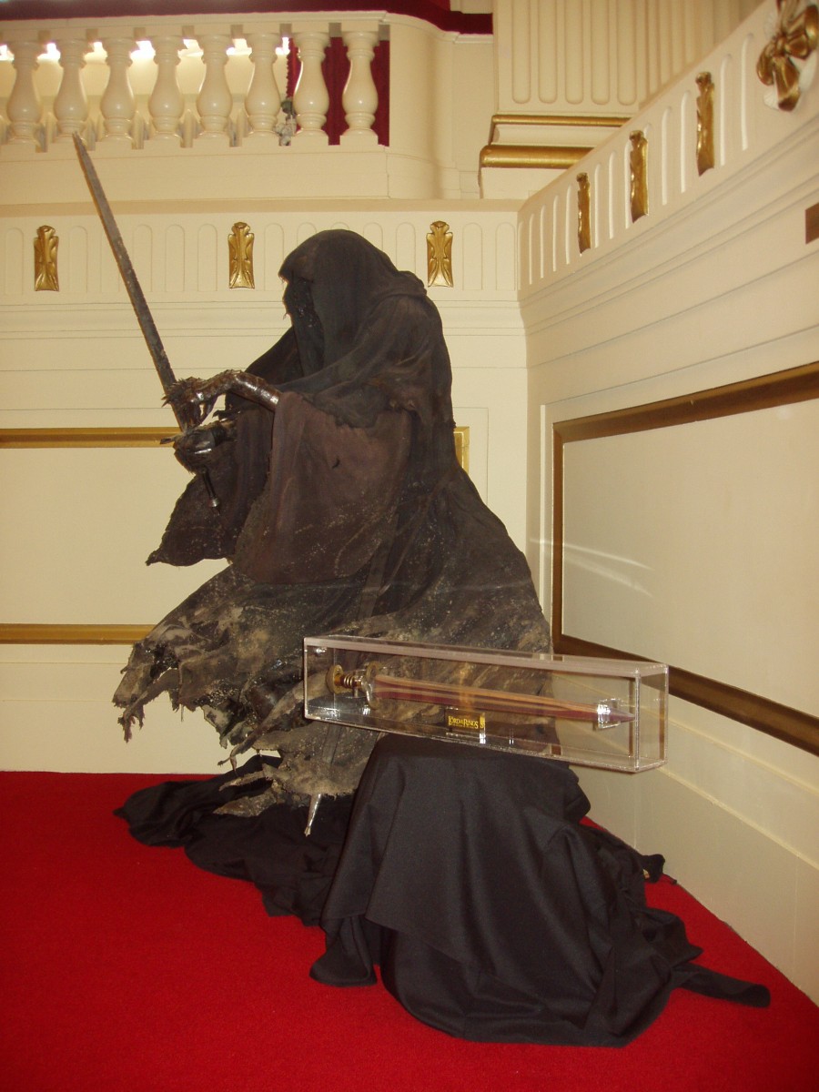 St. Louis Symphony Orchestra “Lord of the Rings” Event, Original Prop Exhibit Photo Preview