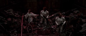 star-wars-trash-compactor-hd-screencap-x300