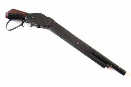 terminator-2-winchester-shotgun-custom-original-prop-05-x425