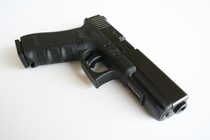 bourne-glock-03-x425