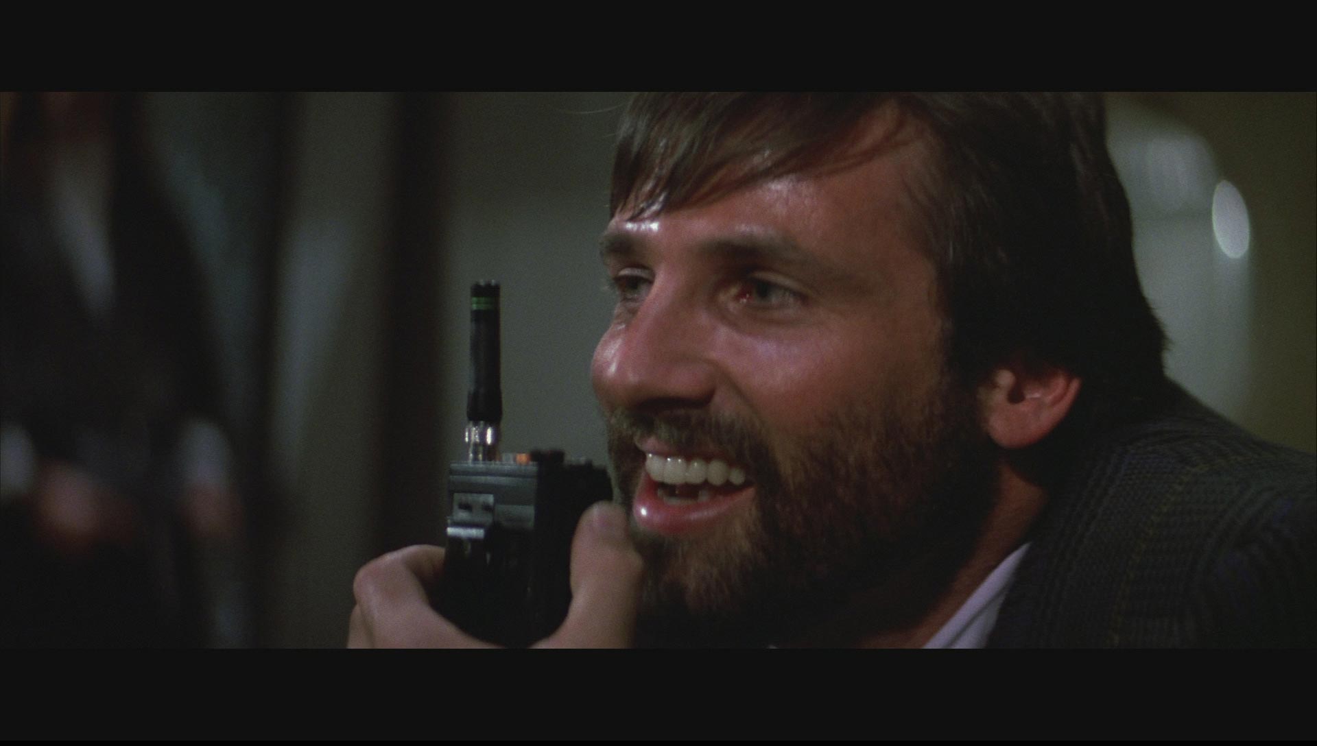 Featured image of post Die Hard Radio : Their line of amateur radios (ham radio) played a major role in the first die hard and to a lesser extent it&#039;s sequel as the villain&#039;s main method of communicating with one another.