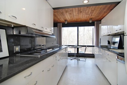 ferris-bueller-cameron-fry-home-for-sale-property_10-x425