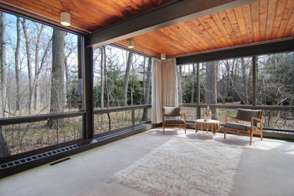 ferris-bueller-cameron-fry-home-for-sale-property_3-x425