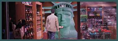 Original-Prop-Blog-Statue-of-Liberty-Prop-Planet-of-the-Apes-Timeline-Gap-x380