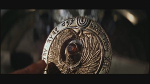 Raiders-of-the-Lost-Ark-Staff-of-Ra-Headpiece-Prop-Analysis-Screencap-10