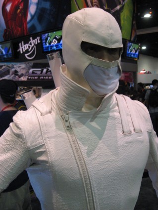 San-Diego-Comic-Con-GI-Joe-Snake-Eyes-Stormshadow-06 [x425]