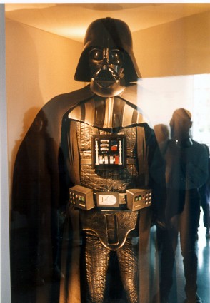 Art-of-Star-Wars-Exhibit-1995-Original-Prop-Blog-Darth-Vader [x425]