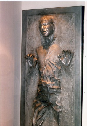 Art-of-Star-Wars-Exhibit-1995-Original-Prop-Blog-Han-Solo-Carbonite [x425]