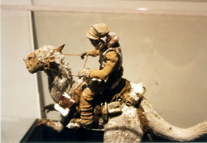 Art-of-Star-Wars-Exhibit-1995-Original-Prop-Blog-Luke-Taun-Taun [x425]