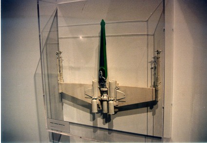 Art-of-Star-Wars-Exhibit-1995-Original-Prop-Blog-Prototype-Xwing [x425]