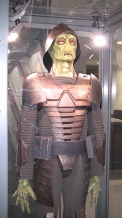 Original-Prop-Blog-Star-Wars-In-Concert-Costumes-Props-07 [x425]