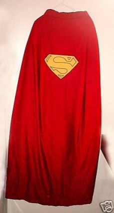 Superman-Christopher-Reeve-Style-Costume-Replica-October-2009-Photo-03 [x425]