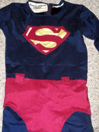 Superman-Costume-Startifacts-04 [x425]