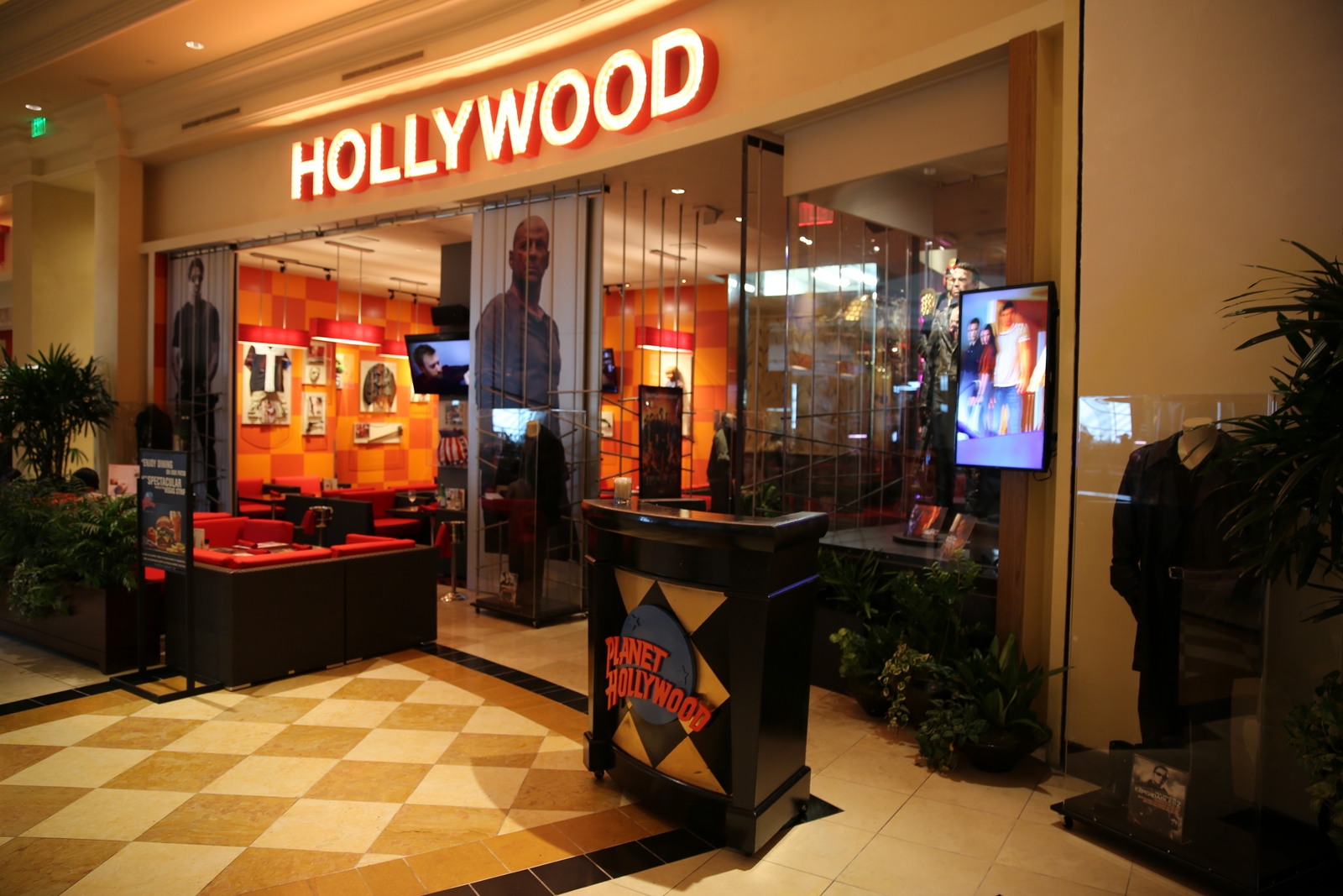 Hollywood Movie Costumes and Props: Scream Queens TV costumes on display