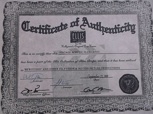 Ellis-Props-and-Graphics-Hollywood-TV-Movie-Prop-House-Certificate-of-Authenticity-COA-eBay-Startifacts-Example-01